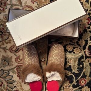 Coach Women’s Melody Sparkle Logo Slippers Khaki P234 Size 7 M – New in Box